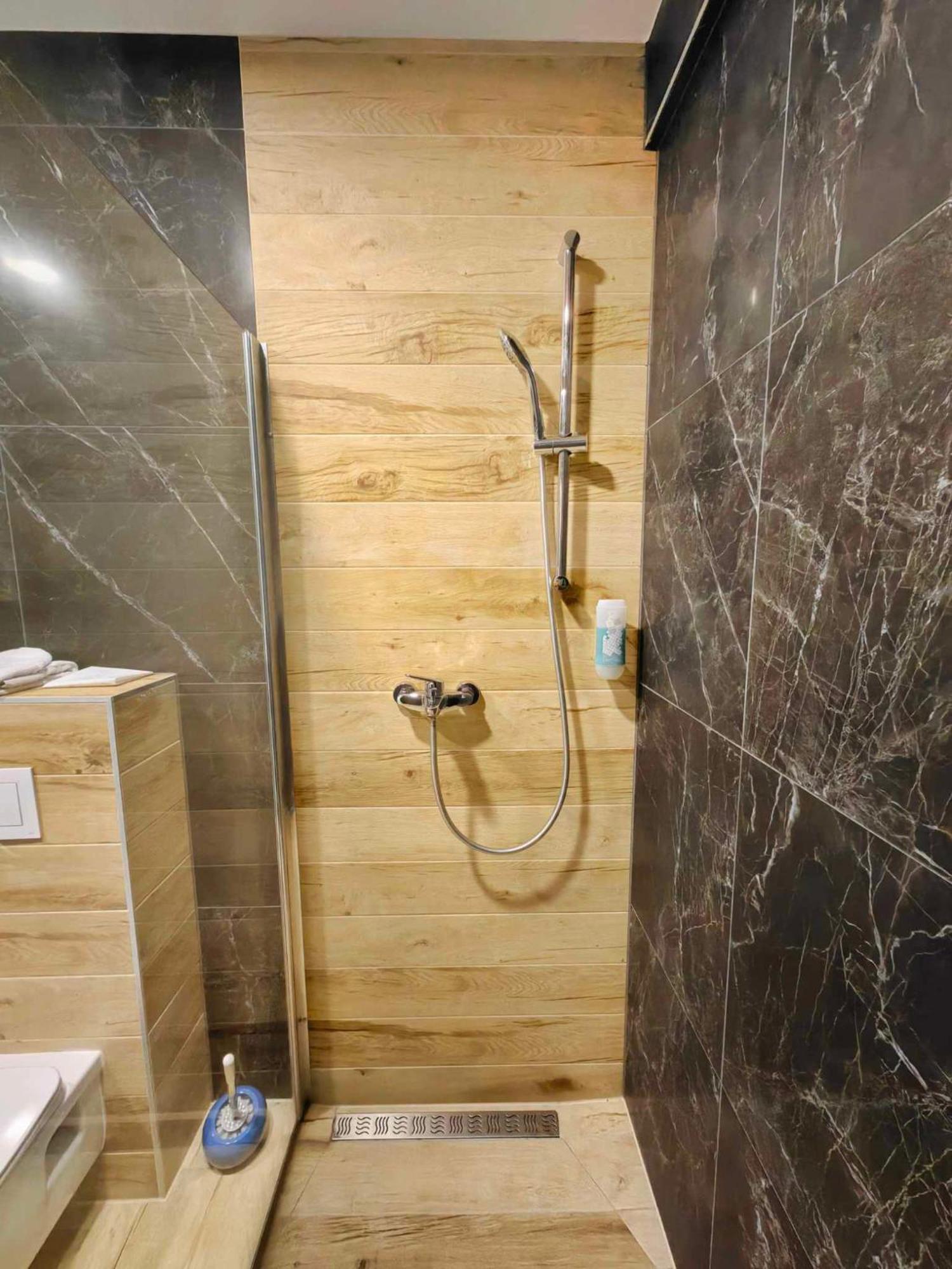 Hotel Biss Zenica Eksteriør bilde