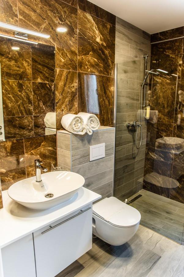 Hotel Biss Zenica Eksteriør bilde